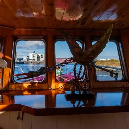 Botel Polaris Poppcorn